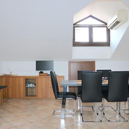 Lovely Apartment Near Canal - Via Foscolo Corsico Exterior photo