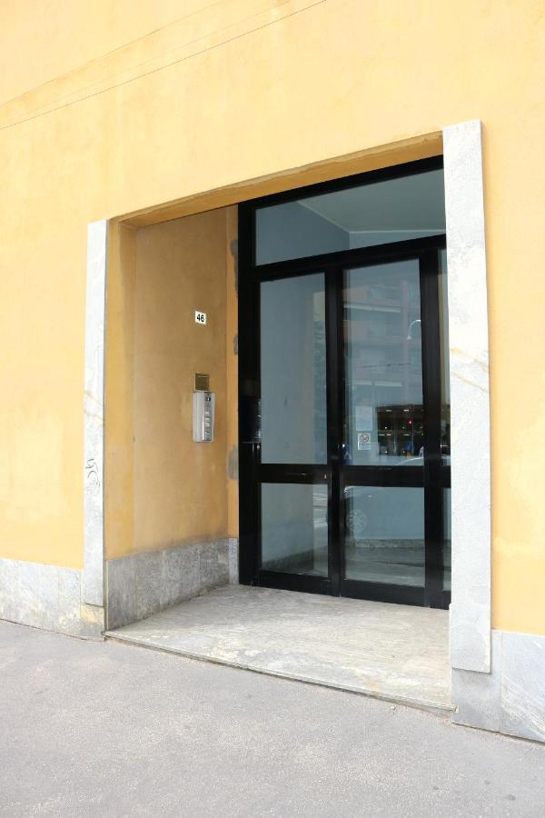 Lovely Apartment Near Canal - Via Foscolo Corsico Exterior photo